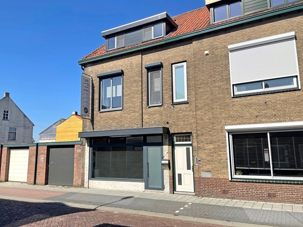 Gentsebreedstraat 30, Philippine